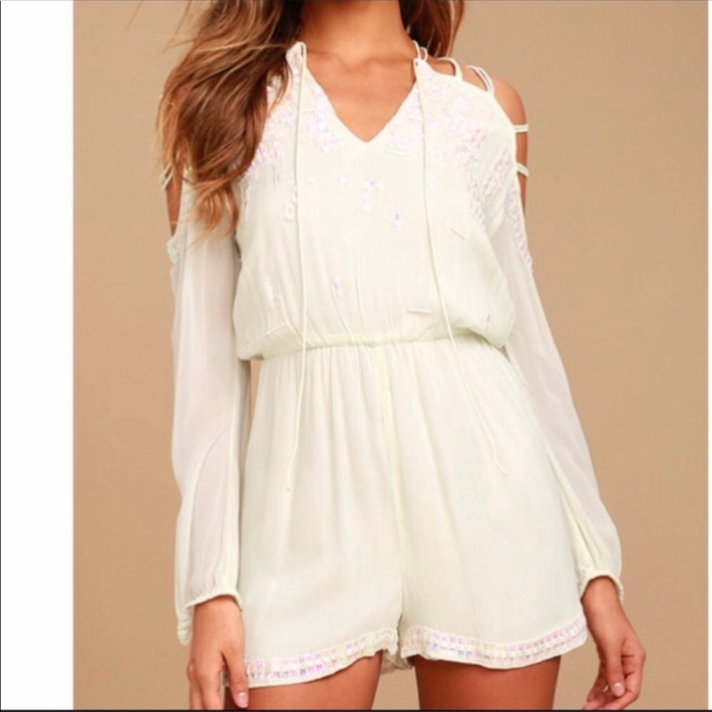 Lulu’s Romper XS New Friends Colony. New with tags